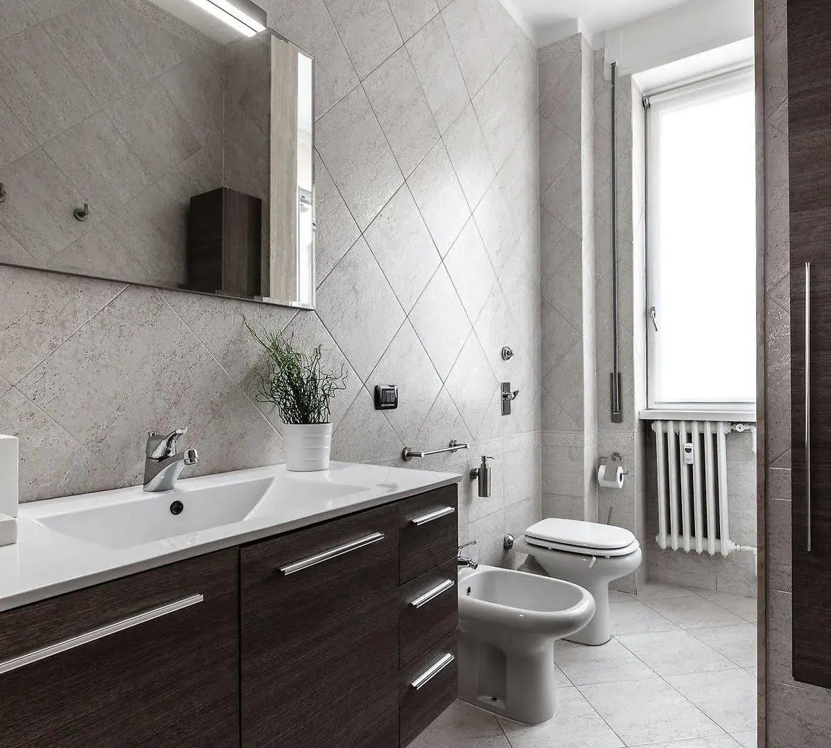 Suitelowcost Donatello Milan 0*,  Italy